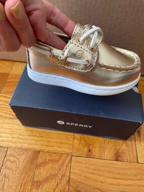 Sperry Toddler Metallic Gold Boat Shoe with White Laces